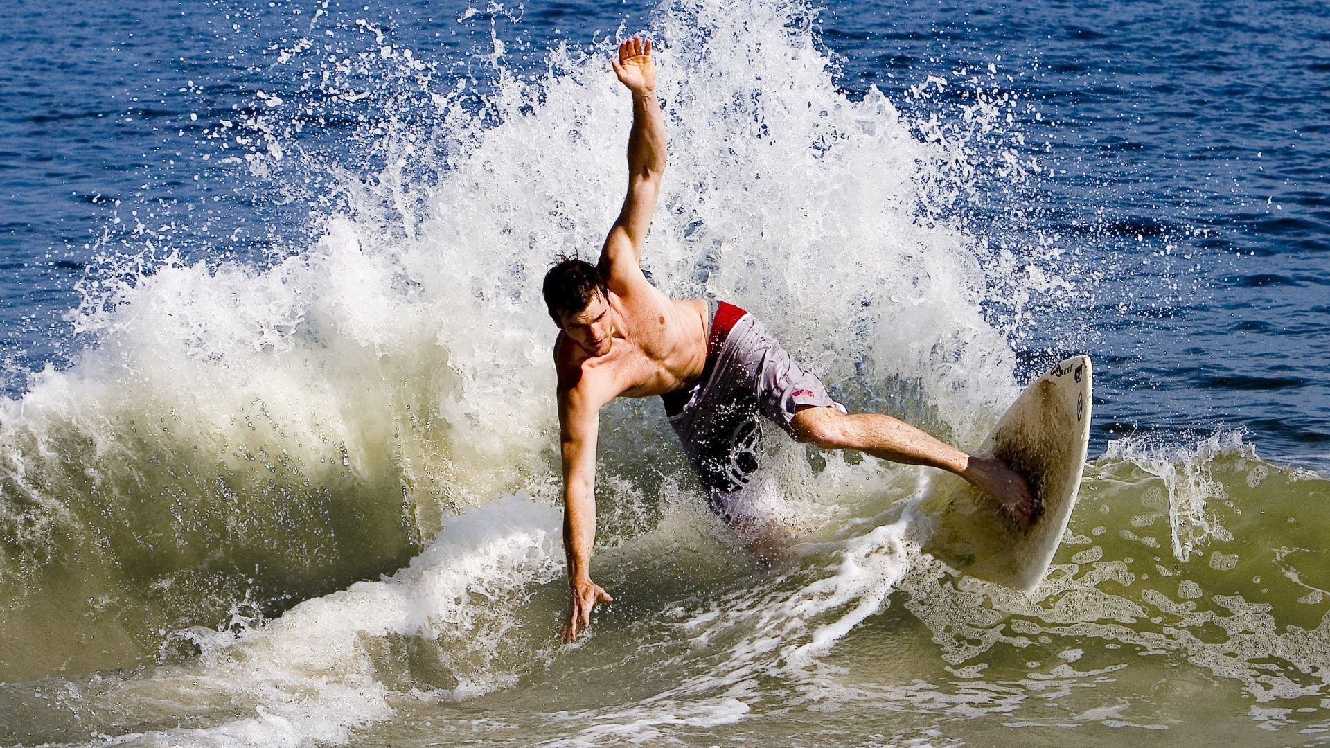 中国男篮技战术水平不断提升，中国男篮战术打法